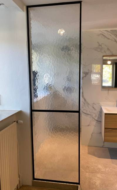 Porte ou paroi de douche en verre pour votre salle de bain